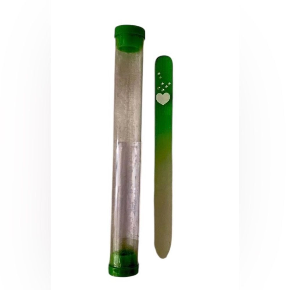 NWOT Glass fingernail file medium grit